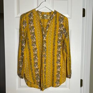 Old Navy Yellow Long Sleeve Blouse with Mandarin Collar Medium